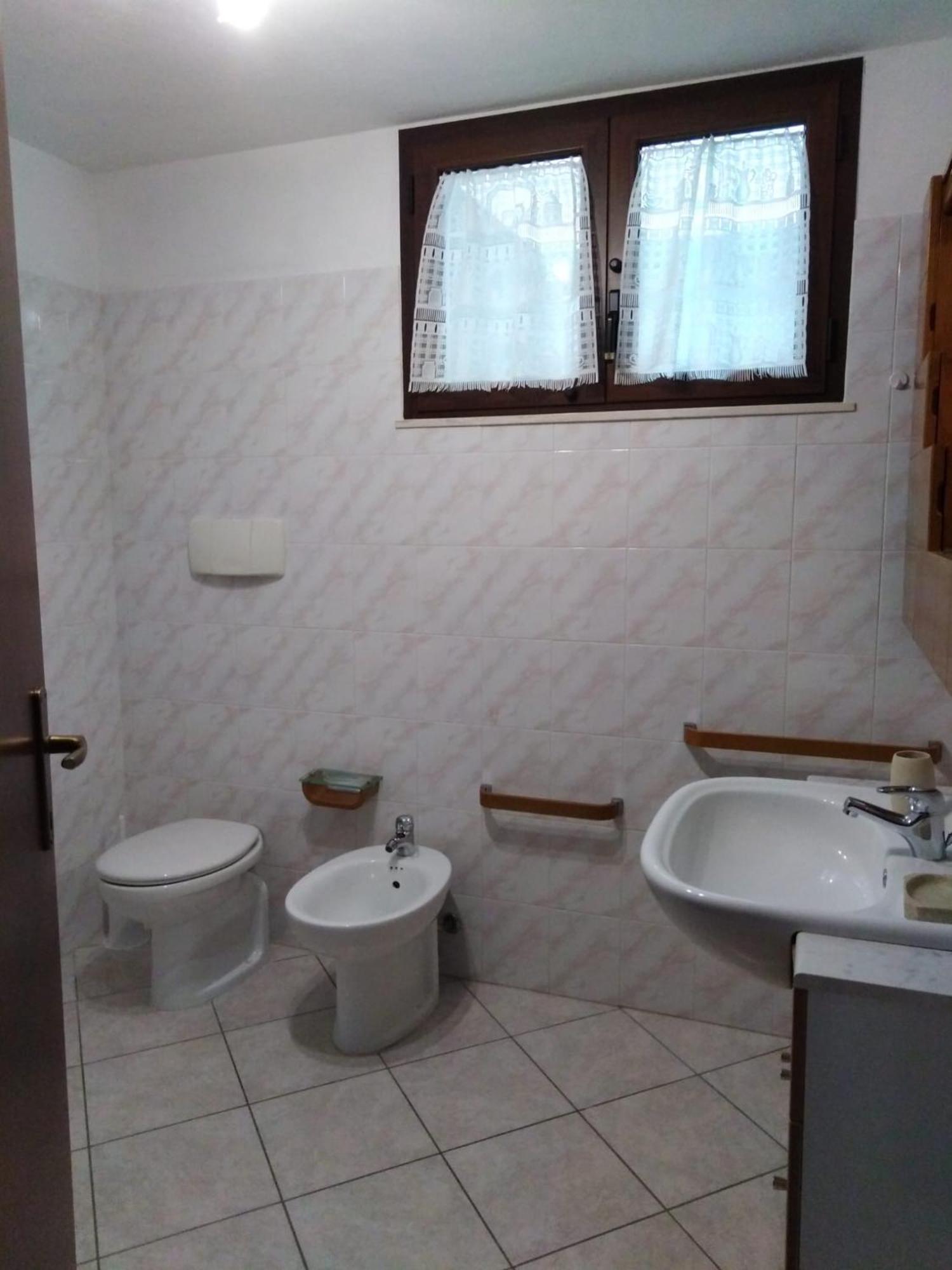 Casa Bellavista Villa Monte Nai Buitenkant foto